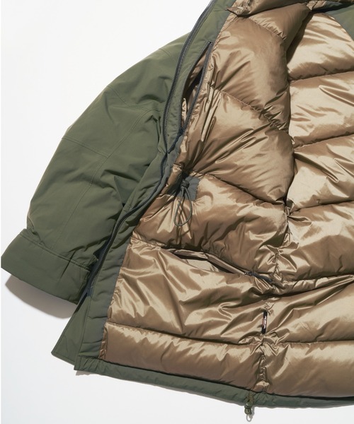 Maison Kitsune（メゾンキツネ）の「DOWN PARKA（ダウンジャケット/コート・メンズ・オリーブ・S/M/XS/L/XL）」の2枚目の写真