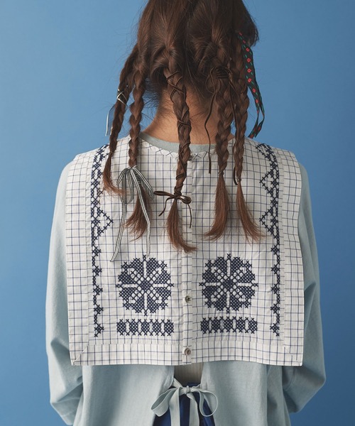 Malle（マル）の「malle クロスステッチ刺繍　付け衿（付け襟・レディース・オフホワイト/チェック・FREE）」の11枚目の写真