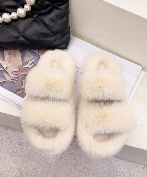 FREE BLUES（フリーブルース）の「あったか ファー スリッパ（ルームシューズ/スリッパ・レディース・ブラック/モカ/アイボリー/ブルー・24.5cm/24cm/23.5cm）」の2枚目の写真