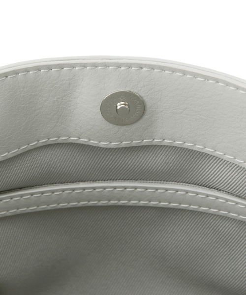 ADAM ET ROPE'（アダムエロペ）の「スクエアミニショルダーバッグ（ショルダーバッグ・レディース・チャコールグレー/ブラック/ピンク・FREE）」の18枚目の写真