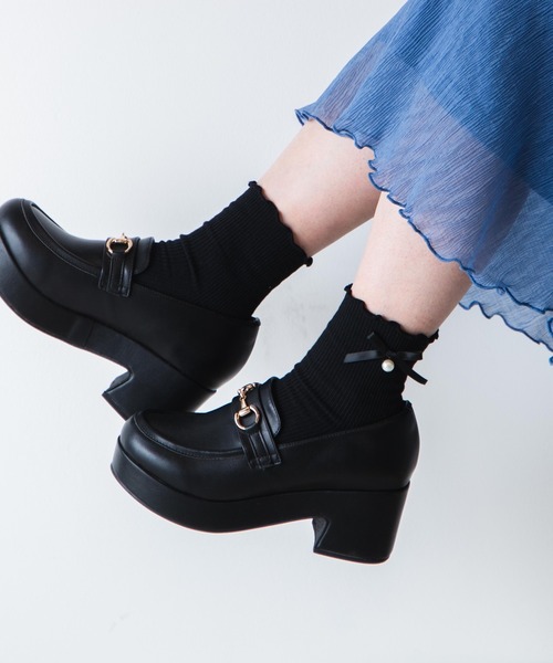 WEGO（ウィゴー）の「WEGO/細リボンパールメローソックス（ソックス/靴下・レディース・ホワイト/ブラック・23-25cm）」の9枚目の写真