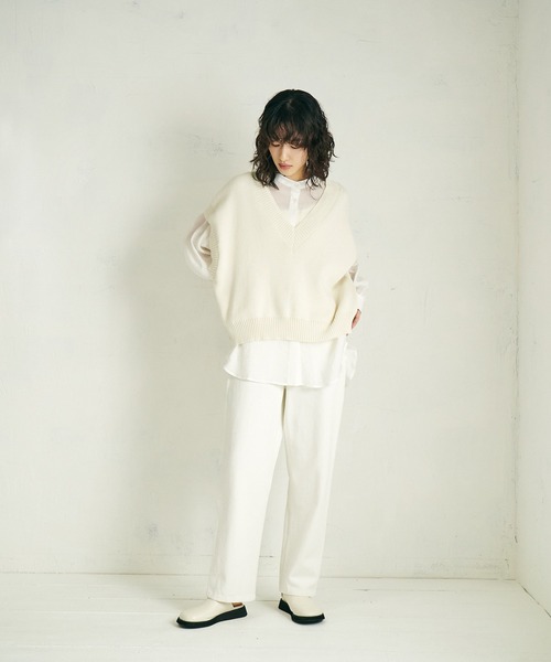 4youstory（フォーユーストーリー）の「【4youstory】スタンドカラーギャザースリーブシャツ（シャツ/ブラウス・レディース・パープル/オフホワイト/イエロー/モカ・MEDIUM）」の8枚目の写真