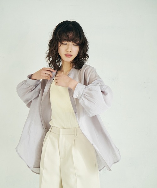 4youstory（フォーユーストーリー）の「【4youstory】スタンドカラーギャザースリーブシャツ（シャツ/ブラウス・レディース・パープル/オフホワイト/イエロー/モカ・MEDIUM）」の13枚目の写真