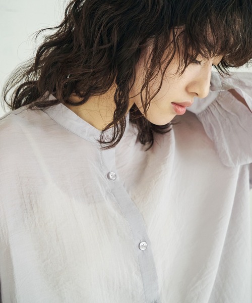 4youstory（フォーユーストーリー）の「【4youstory】スタンドカラーギャザースリーブシャツ（シャツ/ブラウス・レディース・パープル/オフホワイト/イエロー/モカ・MEDIUM）」の14枚目の写真