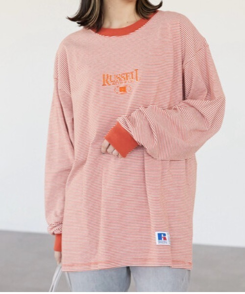 Russell Athletic（ラッセルアスレティック）の「■別注RUSSELL ATHLTIC エンブレムロンT（Tシャツ/カットソー・レディース・ブラック/オレンジ・FREE）」の2枚目の写真