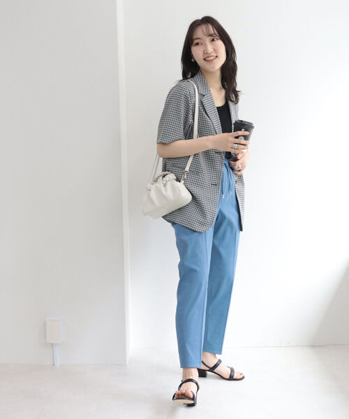 fredy emue(フレディエミュ)の「スラブタンブラー テーパードパンツ【3サイズ展開】(その他パンツ・レディース・イエロー/ブルー/ベージュ/ブラック・36/34/38)」の11枚目の写真