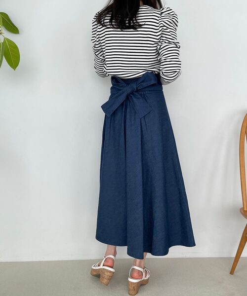 MAJESTIC LEGON（マジェスティックレゴン）の「2wayフレアスカート（スカート・レディース・イエロー/ブルー/アイボリー・SMALL/MEDIUM）」の17枚目の写真