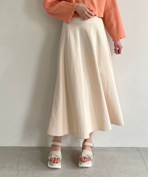 MAJESTIC LEGON（マジェスティックレゴン）の「2wayフレアスカート（スカート・レディース・イエロー/ブルー/アイボリー・SMALL/MEDIUM）」の5枚目の写真