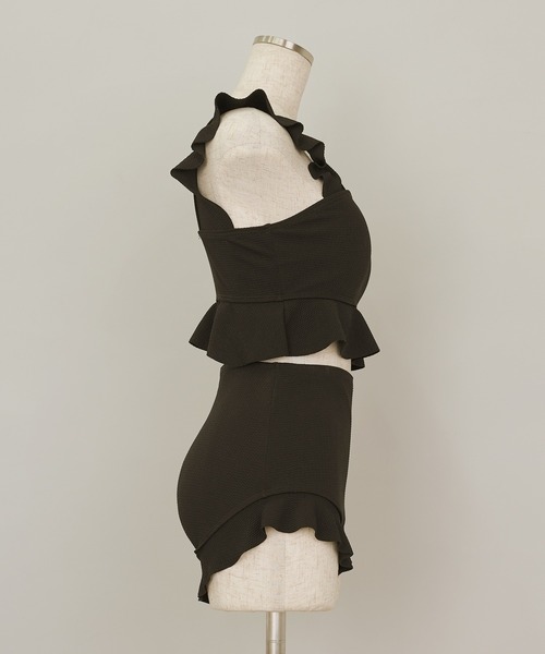 c.u.l(シーユーエル)の「フリルハイウエスト セットアップビキニ culb16(水着・レディース・ブラック/テラコッタ/アイボリー/カーキ/モカ・M/L/XL/S)」の22枚目の写真