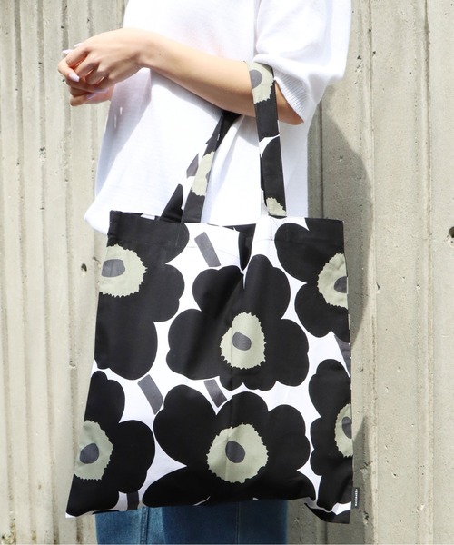 marimekko（マリメッコ）の「marimekko/マリメッコ  PIENI UNIKKO BAG トートバック（トートバッグ・レディース・レッド系その他/ブラック系その他/ブラック×ホワイト・ONE SIZE）」の2枚目の写真