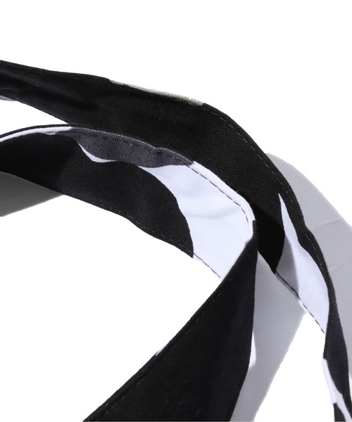 marimekko（マリメッコ）の「marimekko/マリメッコ  PIENI UNIKKO BAG トートバック（トートバッグ・レディース・レッド系その他/ブラック系その他/ブラック×ホワイト・ONE SIZE）」の11枚目の写真