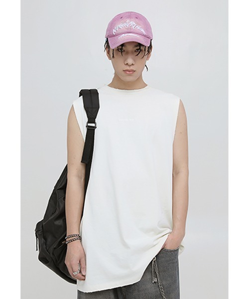 MASONPRINCE(メイソンプリンス)の「【MASONPRINCE】Oversized paint print sleeveless TEE BX3024(タンクトップ・メンズ・アイボリー/ブラック・S/M/L)」の2枚目の写真