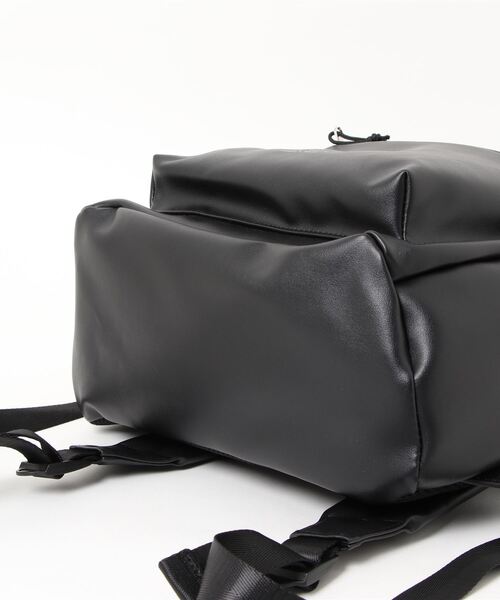 BACK NUMBER(バックナンバー)の「【BACK NUMBER】ストラップ付バックパック(バックパック/リュック・メンズ・グレー/ブラック・ONE SIZE)」の4枚目の写真
