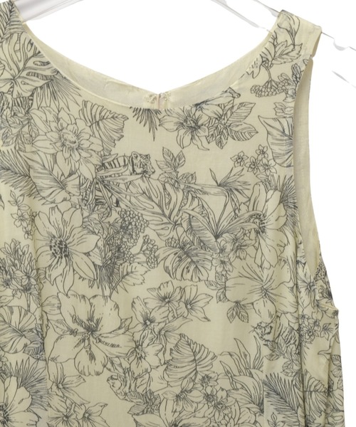 DOLLUPOOPS(ドールアップウップス)の「フラワーアニマルプリントマキシワンピース(ワンピース・レディース・ライトイエロー/グリーン・38)」の4枚目の写真