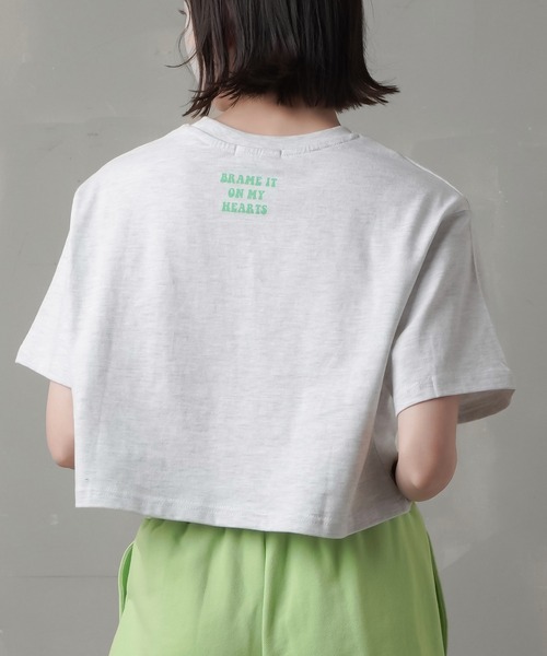 SPINNS（スピンズ）の「CIRCLEフロントロゴショート丈半袖Tシャツ（Tシャツ/カットソー・レディース・ホワイト×ブルー/オートミール/ブラック×イエロー・ONESIZE）」の13枚目の写真