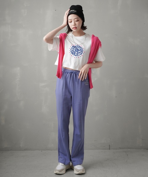 SPINNS（スピンズ）の「CIRCLEフロントロゴショート丈半袖Tシャツ（Tシャツ/カットソー・レディース・ホワイト×ブルー/オートミール/ブラック×イエロー・ONESIZE）」の9枚目の写真