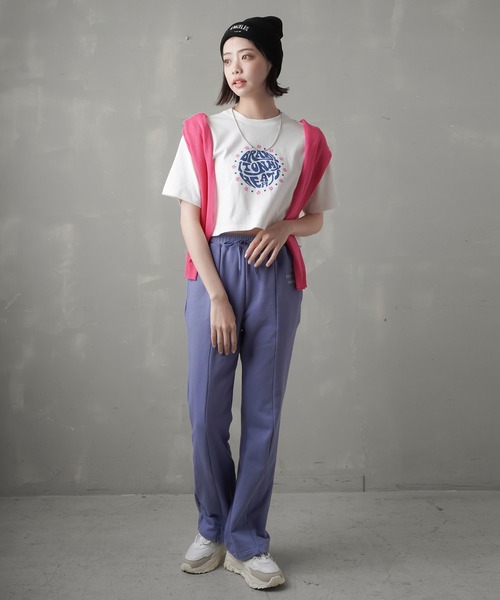 SPINNS（スピンズ）の「CIRCLEフロントロゴショート丈半袖Tシャツ（Tシャツ/カットソー・レディース・ホワイト×ブルー/オートミール/ブラック×イエロー・ONESIZE）」の12枚目の写真