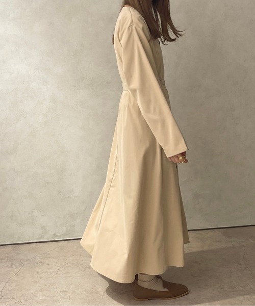 apres jour clair（アプレジュールクレア）の「【apres jour clair】ベルト付きワンピコート【ZOZOTOWN限定アイテム】（ワンピース・レディース・ベージュ/ライトベージュ・X-LARGE/フリー）」の10枚目の写真