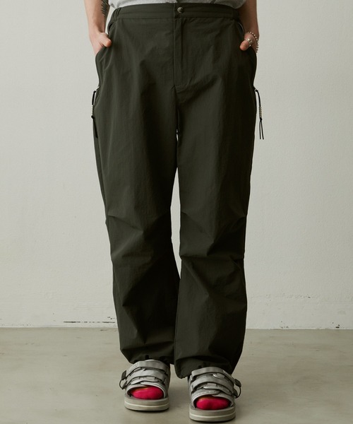 UNSELDs(アンセルズ)の「【UNSELDs アンセルズ】ナイロンワイドパンツ(カーゴパンツ・メンズ・イエロー/ブラック/グリーン・L/M)」の20枚目の写真