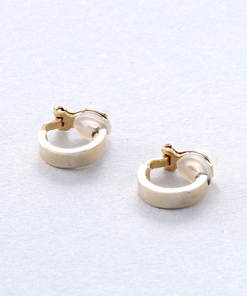 Manon's Selection(マノンズセレクション)の「シンプルフープイヤリング3mm(イヤリング・レディース・ゴールド/シルバー・ONE SIZE)」の7枚目の写真