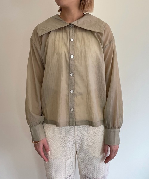 CAPRICIEUX LE'MAGE（カプリシューレマージュ）の「BIGカラーシアーシャツ（シャツ/ブラウス・レディース・ベージュ/ホワイト/カーキ・FREE）」の18枚目の写真