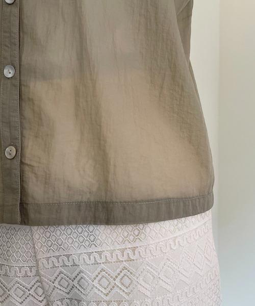 CAPRICIEUX LE'MAGE（カプリシューレマージュ）の「BIGカラーシアーシャツ（シャツ/ブラウス・レディース・ベージュ/ホワイト/カーキ・FREE）」の19枚目の写真