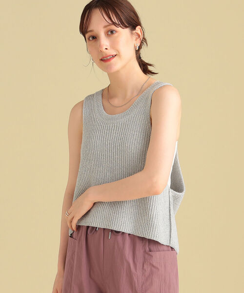 Ray BEAMS（レイビームス）の「Ray BEAMS / ラメ コンパクト ベスト（ニット/セーター・レディース・シルバー/イエロー系その他5・ONE SIZE）」の9枚目の写真