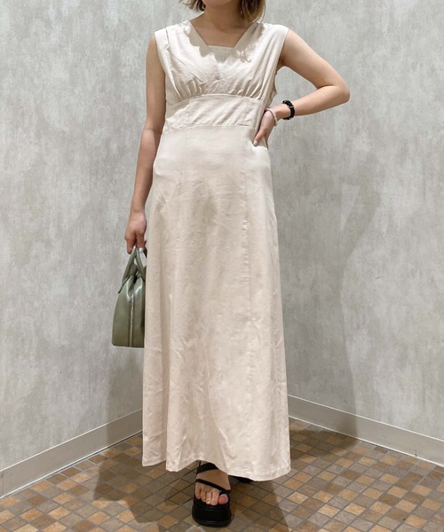 archives（アルシーヴ）の「バックシャンノースリーブワンピース（ワンピース・レディース・ブラック/オレンジ/アイボリー/モカ・MEDIUM）」の5枚目の写真