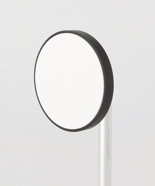 Native Union（ネイティブユニオン）の「＜NATIVE UNION（ネイティブ ユニオン）＞マグネティック ワイヤレス チャージャー（スマホグッズ・メンズ・ブラック・FREE）」の4枚目の写真