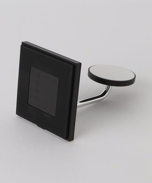 Native Union（ネイティブユニオン）の「＜NATIVE UNION（ネイティブ ユニオン）＞マグネティック ワイヤレス チャージャー（スマホグッズ・メンズ・ブラック・FREE）」の5枚目の写真