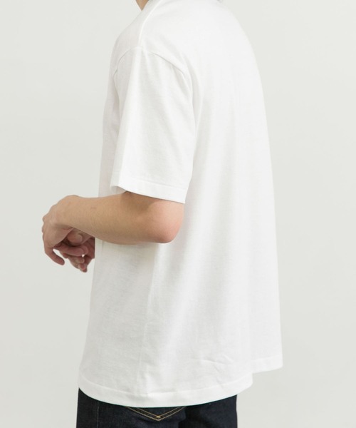 URBAN RESEARCH（アーバンリサーチ）の「『別注』久米繊維×URBAN RESEARCH　Tシャツ（Tシャツ/カットソー・メンズ・ブラック/ホワイト・XX-LARGE/MEDIUM/LARGE/X-LARGE）」の3枚目の写真