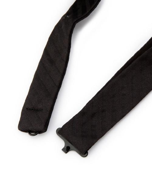 UNITED ARROWS(ユナイテッドアローズ)の「UA ジャカードサッカー ボウタイ(蝶ネクタイ・メンズ・オフホワイト/ブラック/ターコイズブルー/ネイビー・フリー)」の5枚目の写真