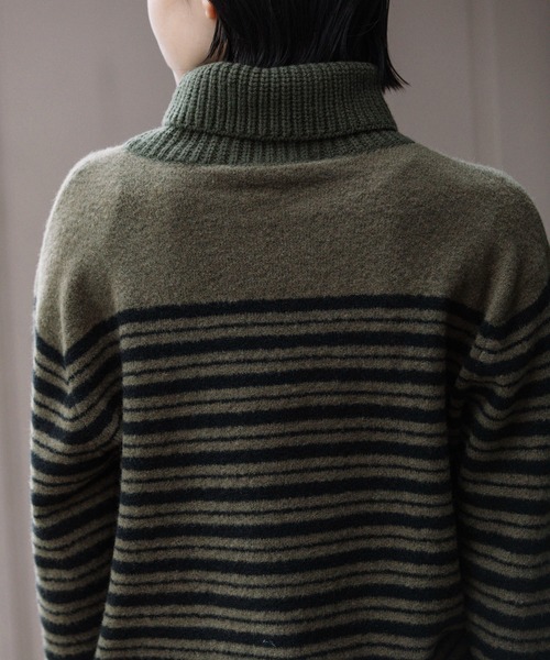 Munich（ミューニック）の「ブラッシュヤーン×メリノウールタートルネックトップス（ニット/セーター・レディース・ブラック/ベージュ/カーキ・FREE）」の12枚目の写真