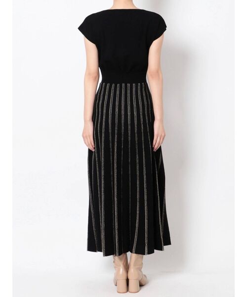 LAGUNAMOON（ラグナムーン）の「シアーハシゴラインニットワンピース（ワンピース・レディース・ブラック/ベージュ/カーキ・SMALL/MEDIUM）」の6枚目の写真