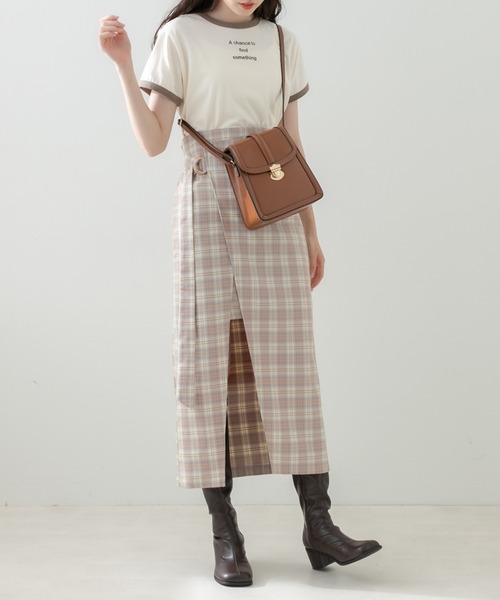 OLIVE des OLIVE（オリーブデオリーブ）の「ディーカンベルト付スリットスカート（スカート・レディース・チャコールグレー/ブラック/ブラウン/アイボリー・FREE）」の9枚目の写真