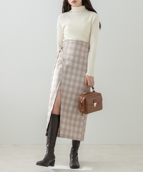 OLIVE des OLIVE（オリーブデオリーブ）の「ディーカンベルト付スリットスカート（スカート・レディース・チャコールグレー/ブラック/ブラウン/アイボリー・FREE）」の13枚目の写真