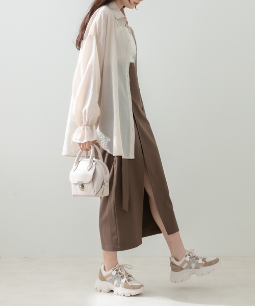 OLIVE des OLIVE（オリーブデオリーブ）の「ディーカンベルト付スリットスカート（スカート・レディース・チャコールグレー/ブラック/ブラウン/アイボリー・FREE）」の11枚目の写真