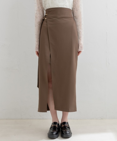 OLIVE des OLIVE（オリーブデオリーブ）の「ディーカンベルト付スリットスカート（スカート・レディース・チャコールグレー/ブラック/ブラウン/アイボリー・FREE）」の20枚目の写真