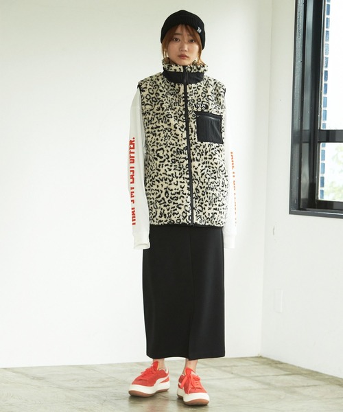 PBLIM（ページボーイリム）の「PAGEBOYLIM/ボアベスト（ベスト・レディース・ネイビー/アイボリー/レオパード・FREE）」の11枚目の写真