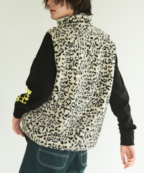 PBLIM（ページボーイリム）の「PAGEBOYLIM/ボアベスト（ベスト・レディース・ネイビー/アイボリー/レオパード・FREE）」の17枚目の写真