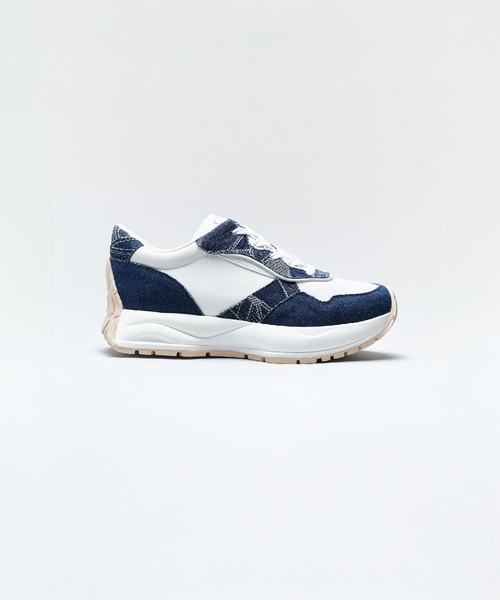 Lucida（ルシーダ）の「Alnair/ナチュラル厚底スニーカー（スニーカー・レディース・ホワイト/ブラック/ベージュ/パープル/ピンク/シルバー/ライトグリーン/アニマル/シルバー系その他/ピンクベージュ/ブルー系その他/インディゴブルー/ネイビー/ライトブラウン・38/39/35/36/37/40/41）」の18枚目の写真