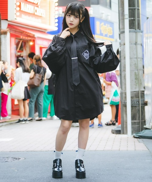 トラバストーキョー バルーンスウェット TRAVAS TOKYO（トラバス トウキョウ）の「『TRAVAS TOKYO/トラバス