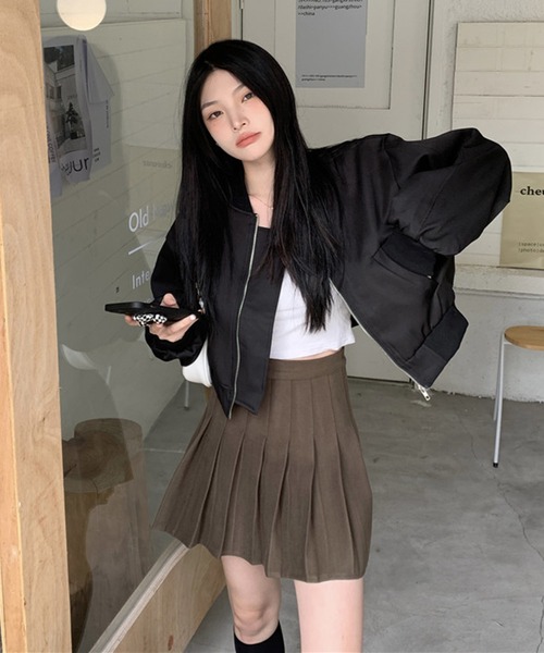 Jewelobe（ジュエローブ）の「パフスリーブショートブルゾン（ブルゾン・レディース・アイボリー/ブラック・FREE）」の8枚目の写真