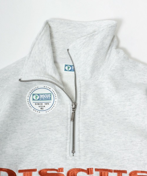 DISCUS ATHLETIC(ディスカス アスレチック)の「DISCUS ATHLETIC(ディスカスアスレチック)ロゴ刺繍 ハーフジップスウェット トップス 長袖/プルオーバー トレーナー(スウェット・レディース・アッシュグレー/ブラック/グリーン・M/L)」の8枚目の写真