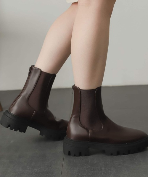 SENSE OF PLACE by URBAN RESEARCH（センスオブプレイスバイアーバンリサーチ）の「トラックソールサイドゴアブーツ（ブーツ・レディース・ブラック/アイボリー/ブラウン・MEDIUM/SMALL/LARGE）」の6枚目の写真