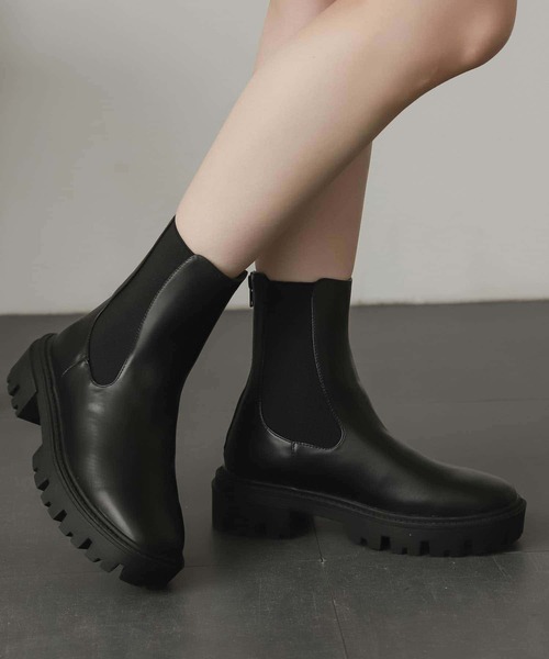 SENSE OF PLACE by URBAN RESEARCH（センスオブプレイスバイアーバンリサーチ）の「トラックソールサイドゴアブーツ（ブーツ・レディース・ブラック/アイボリー/ブラウン・MEDIUM/SMALL/LARGE）」の16枚目の写真