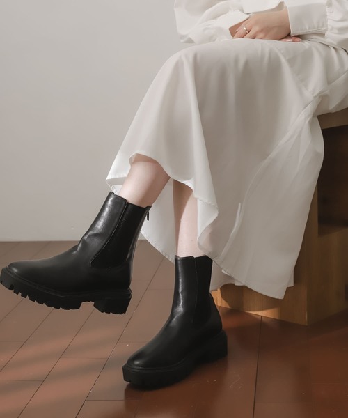 SENSE OF PLACE by URBAN RESEARCH（センスオブプレイスバイアーバンリサーチ）の「トラックソールサイドゴアブーツ（ブーツ・レディース・ブラック/アイボリー/ブラウン・MEDIUM/SMALL/LARGE）」の20枚目の写真