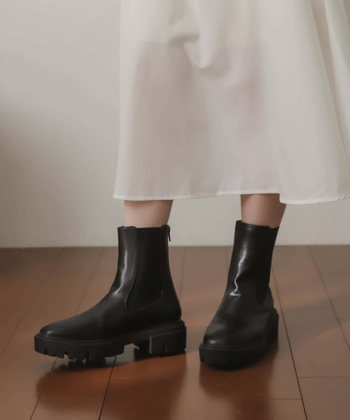 SENSE OF PLACE by URBAN RESEARCH（センスオブプレイスバイアーバンリサーチ）の「トラックソールサイドゴアブーツ（ブーツ・レディース・ブラック/アイボリー/ブラウン・MEDIUM/SMALL/LARGE）」の21枚目の写真