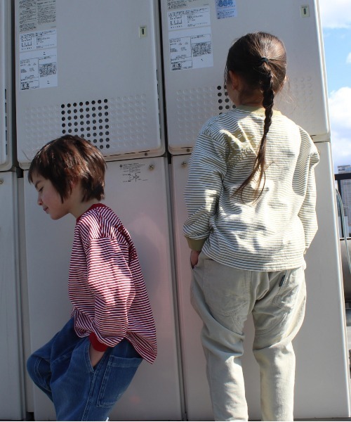 GROOVY COLORS(グルービーカラーズ)の「天竺ボーダー 長袖 Tシャツ(Tシャツ/カットソー・キッズ・ライトカーキ/レッド/ブラック・110/100/120/90)」の8枚目の写真