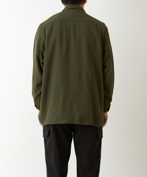 WHITE MOUNTAINEERING（ホワイトマウンテニアリング）の「TWILL B.D.U JACKET（ミリタリージャケット・メンズ・カーキ・1/2）」の5枚目の写真